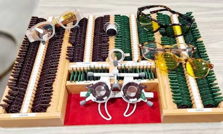 Quel quipement pour votre vision fragile ? Un bilan complet de basse vision  faire  Cannes